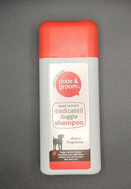 Pride & Groom Cherry Medicated Dog Shampoo